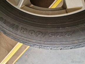 Zimní pneu 225/60 R17