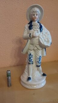 Porcelánová figurka - 1