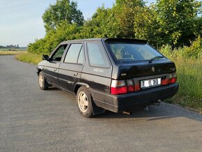 Škoda forman Blackline - 1