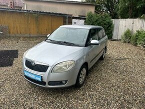 Škoda Fabia II 1,4i 16v 63kW 1 majitel - 1