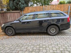 Škoda OCTAVIA 2 FL 1.6 TDI ELEGANCE SENZORY VYHŘ. SEDAČKY