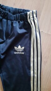 Prodány - vel. M černo zlaté leginy/ tepláky Adidas