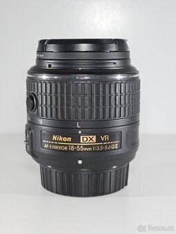 Nikon AF-S DX NIKKOR 18-55mm f/3.5-5.6G VR II + filtr