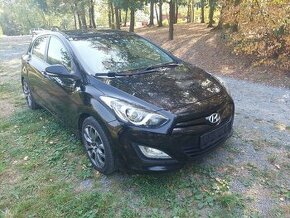 HYUNDAI i30 1.4 CVVT EUROPE PLUS