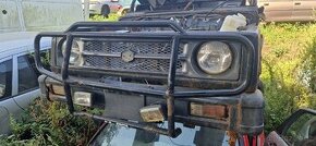 Ochranný offroad rám na Suzuki Samurai