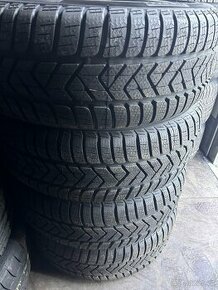 Prodám 4x nové zimní pneu Pirreli SottoZero 3 225/45R18