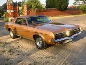 Mercury Cougar XR7