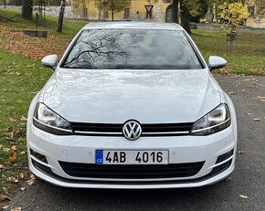 VW Golf 7, MY2015, Bi-xenony, privát