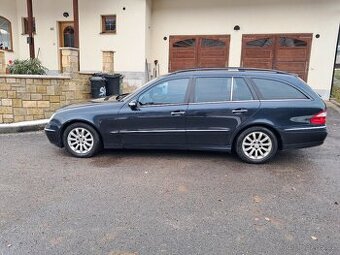 Mercedes E270 CDI   W211, r.v. 2005 - 1