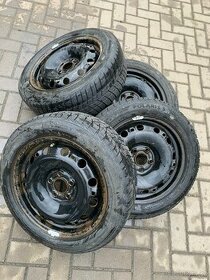 zimní sada 185/60r14 s plechy