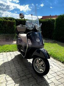 Vespa GTS 250i.e