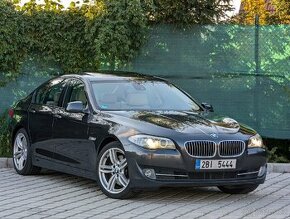 BMW F10 525d R6/Comforty/HUD/Bixenon/Šíbr/8stZFSport