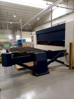 Laserový stroj TRUMPF TruLaser 1030 Fiber, z roku 2015.