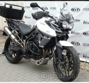 Triumph Tiger 800 - 1