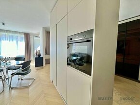 Prodej bytu 1/2+kk 65 m², Praha, Ruzyně