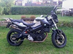 BMW F 800 R + KUFRY