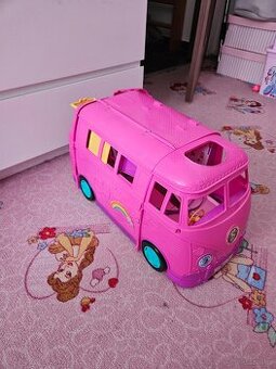 Karavan pro barbie