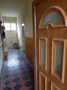 Prodej rodinného domu 335 m², Linhartova, Kosmonosy