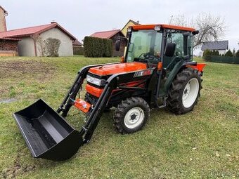 Malotraktor Kubota GL467 s Čelním nakladačem 800kg