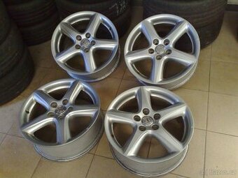 alu kola 5x114,3 r17 original toyota