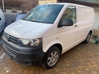 VW Transporter 2.0 TDI 75kw 2013 naj. Jen 176500km Serviska