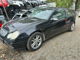 Mercedes Benz C 203 coupe