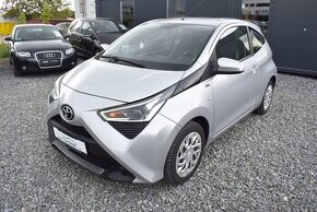 TOYOTA AYGO 1,0 X-CITY, ODPOČET DPH, 1.MAJ, AC, KAMERA