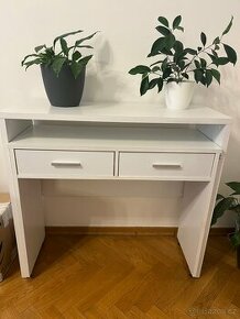 Expandable Working Desk / rozkládací pracovní stůl