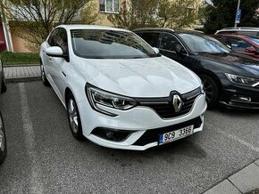 Renault Megane 1.6 12/2017. Benzín.