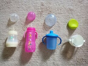 Různé kojenecké lahvičky + pítka + pleny - 1