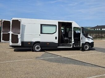 Iveco Daily 35S15V, 6 míst odpočet DPH