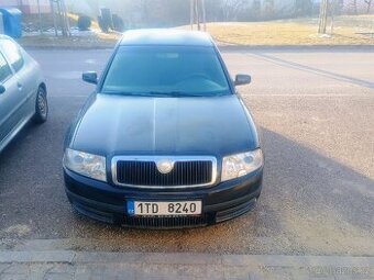 Škoda Superb 1