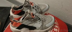 Nike Huarache a Nike barefoot - 1