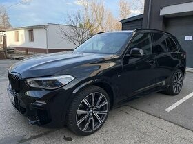 BMW X5 M50i TOP STAV I VÝBAVA