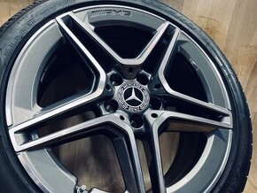 TOP zimní kola 18” Mercedes A35 AMG W177 originál