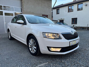 Škoda Octavia 1.6 TDi 66 Kw AMBIENTE ČR