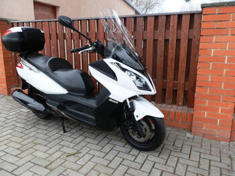 Kymco Downtown 300i