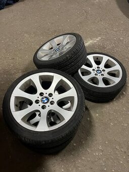 Kola r18 BMW styling 162 s letními pneu