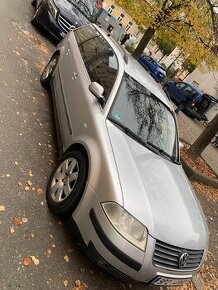 Passat b5.5 1.9 tdi 96 6 kvalt - 1