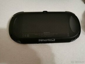 Playstation Vita + hry a 2x ochranné pouzdro - 1