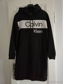 Šaty Calvin Klein Jeans