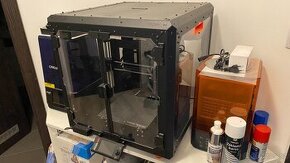 3D tiskárna PRUSA MK4 v Enclosure