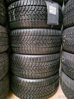 225/45 R17 94V  zimní pneu Dunlop