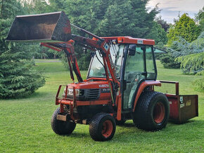 Kompaktní traktor Kubota 36hp s nakladačem