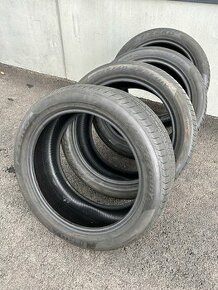 Prodám sadu letních pneu Pirelli PZero 295/40ZR21 - 1