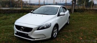 Volvo V40 2.0D D2