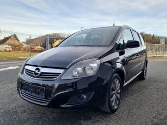 Opel Zafira 1.8 103 kW, 7 míst