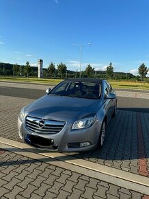 Opel Insignia 1.8 - 2009