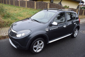 Dacia Sandero Stepway 1.6 16V KLIMA, 62kW, málo KM + záruka