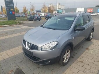 NISSAN QASHQAI 2.0i 7-MÍST  NAVI KAMERA PANORAMA